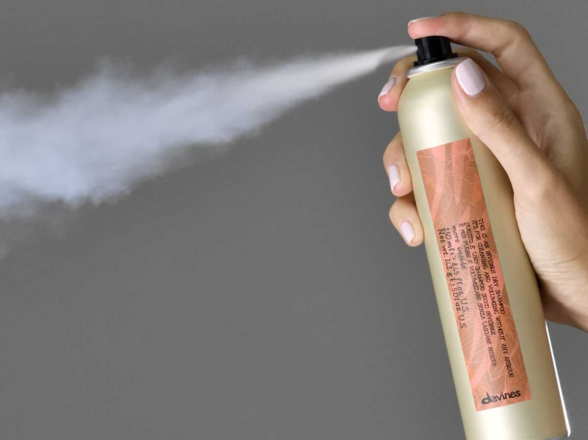Droogshampoo: schoon haar in slechts 5 minuten
